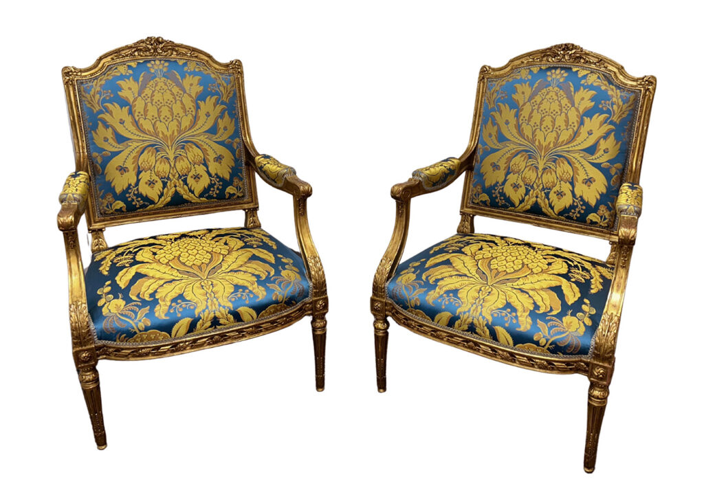 7 Questions to Ask When Upholstering French Antiques 16 7-Questions-to-Ask-When-Upholstering-French-Antiques