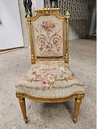 7 Questions to Ask When Upholstering French Antiques 11 7-Questions-to-Ask-When-Upholstering-French-Antiques