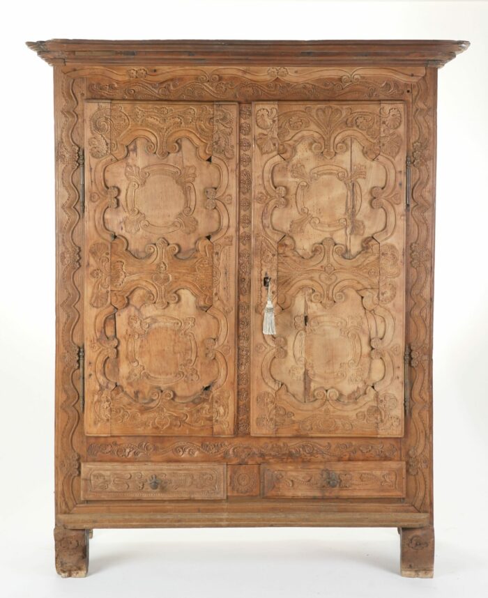 18th Century Spanish Oak Armoire - Image 4