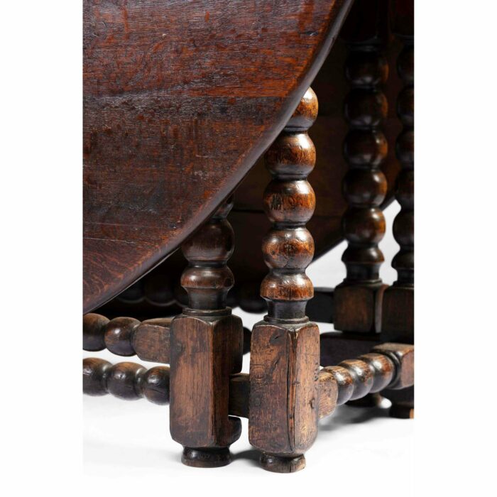 19th Century English Oak Gate Leg Dining Table