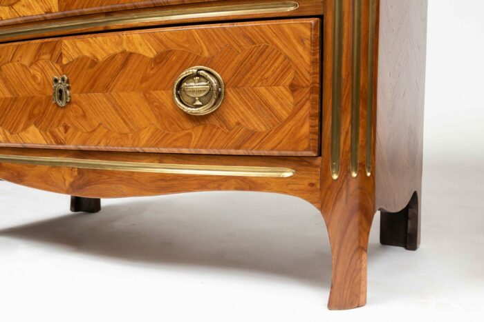 Pair Small French Commodes - Image 3