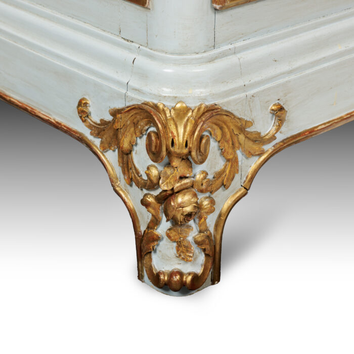 Early 18th Century French Parcel Gilt Armoire - Image 4