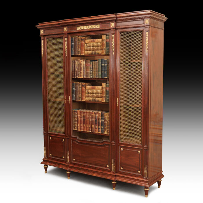 19th Century French Louis XVI Break-Front Bookcase - Image 7