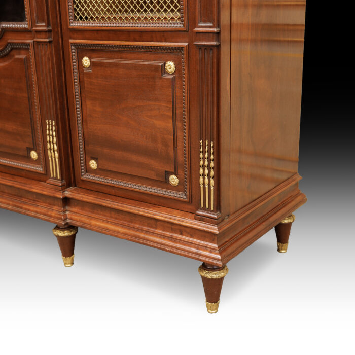 19th Century French Louis XVI Break-Front Bookcase - Image 5