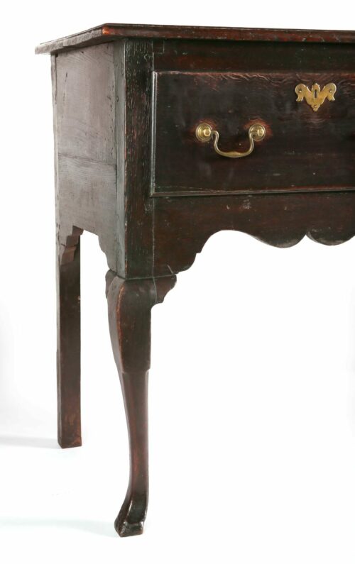 Early Queen Anne Dresser 2059N b scaled