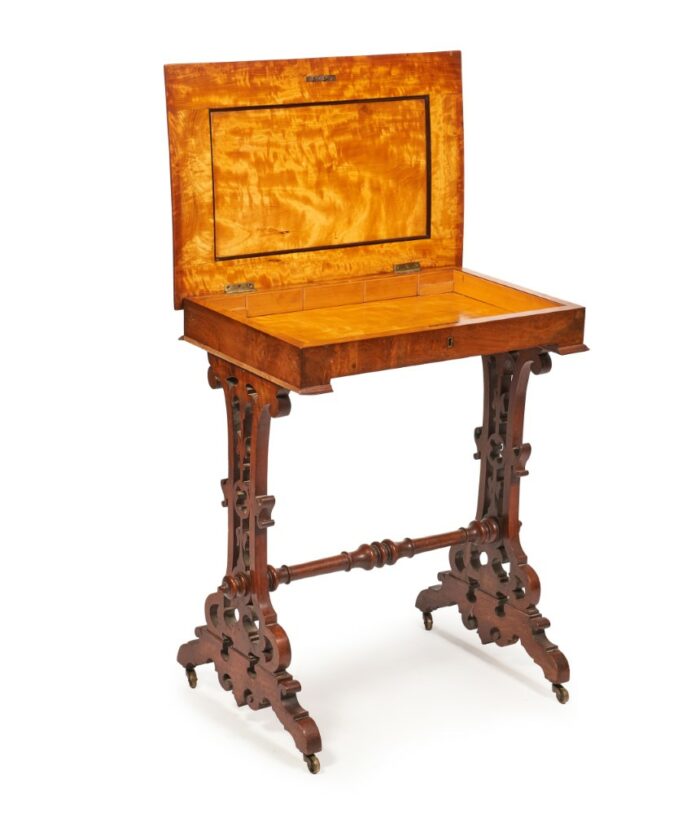 English Games Table - Image 4