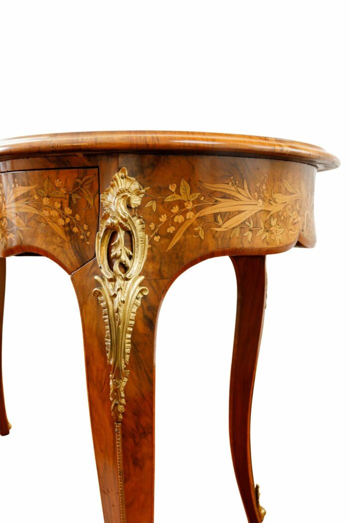 English Writing Table - Image 4