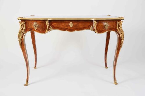 Louis-XV-Bureau-Plat