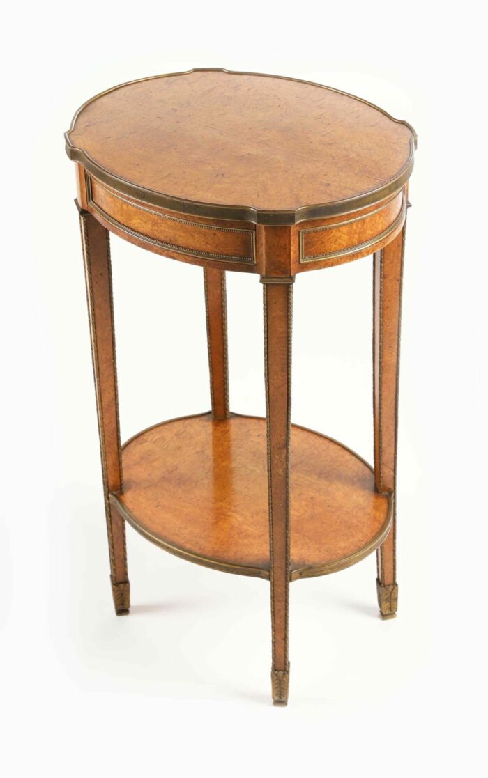 Fine Burr Elm Occasional Table - Image 4