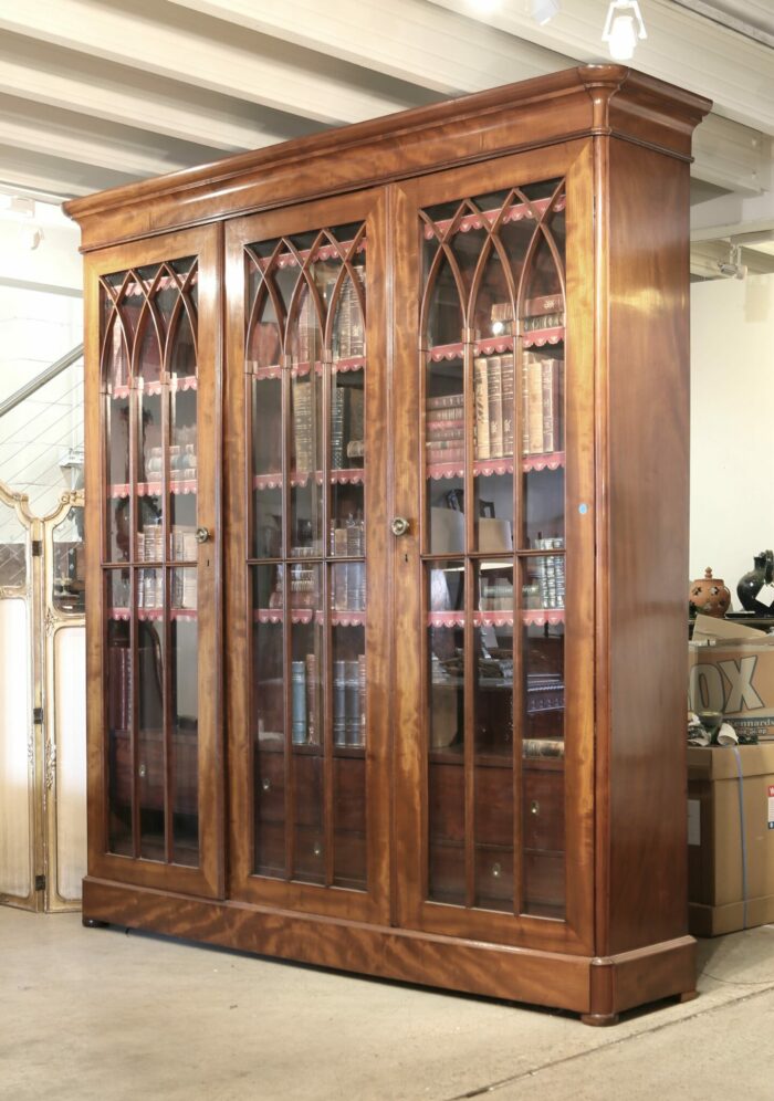 English Mahogany Bookcase Three Door - Image 5