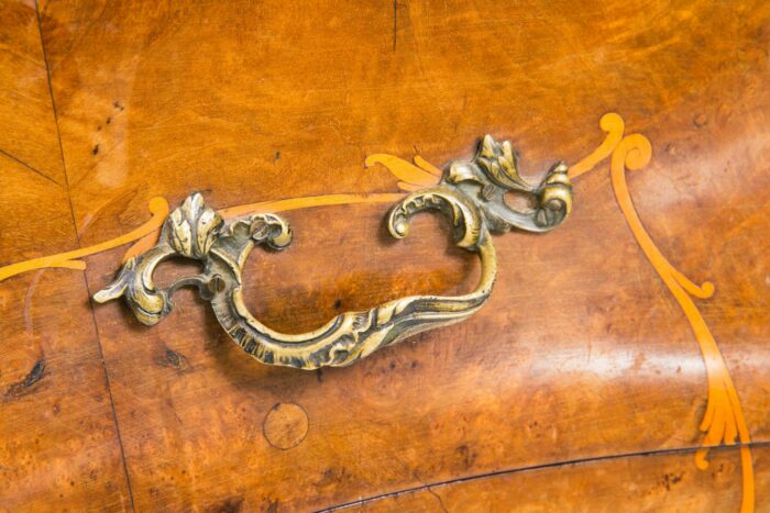 19th Century Italian Bombe Shape Commode - Image 6