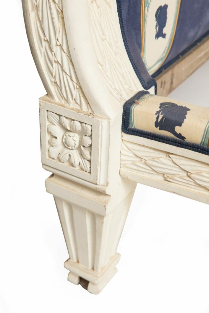 Fine 19th Century French Antique Day Bed - Image 5