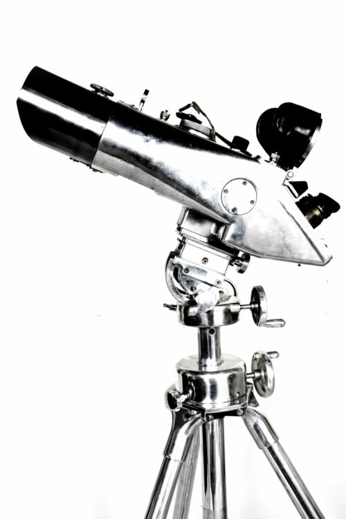 antique marine binoculars 1439 1733x2600 1 scaled