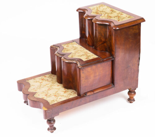 antique set library steps english 58g scaled