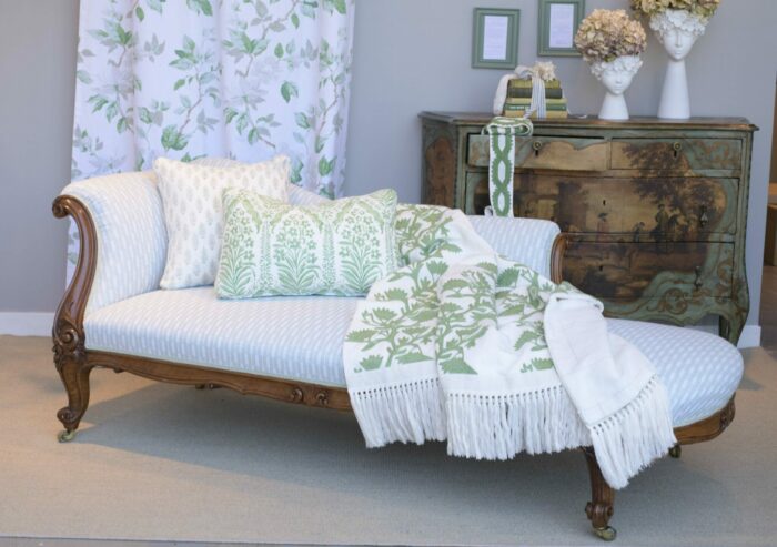 english-walnut-chaise-longue-holland
