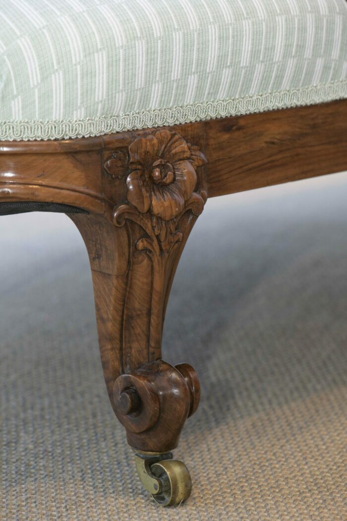 English Walnut Chaise Longue by Holland & Sons - Image 6