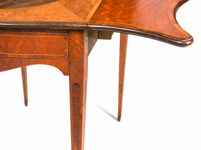 Fine Quality Late 19th Century English Pembroke Table - Image 3