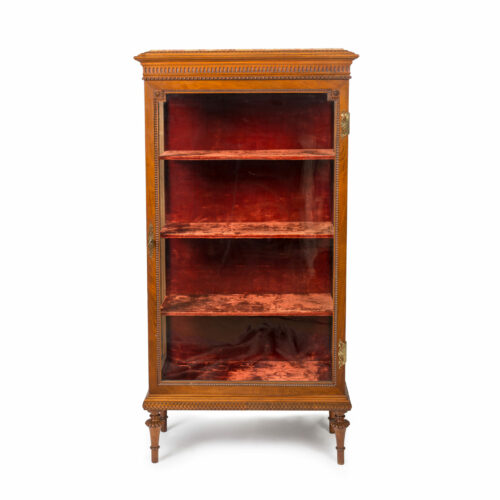 French-vitrine