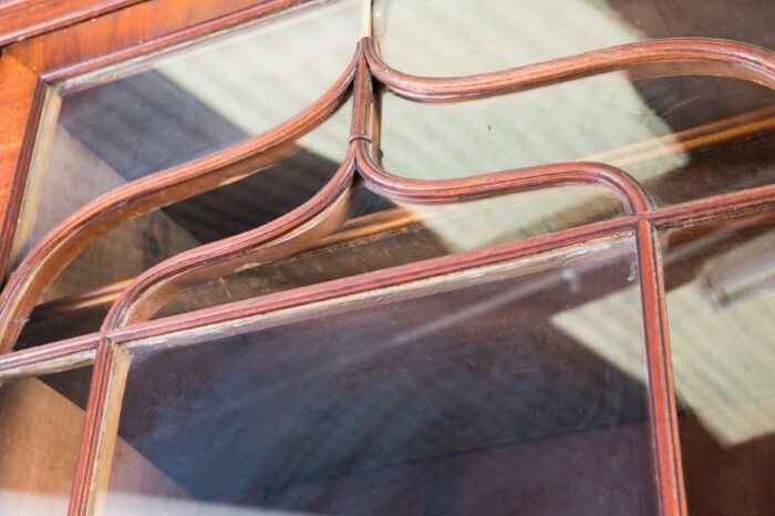 Exceptional English Georgian Secretaire Bookcase - Image 3