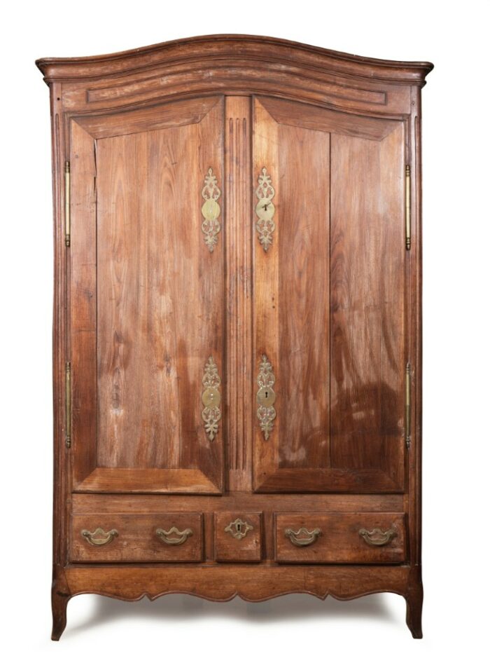 provincial louis xv armoire 112i 01