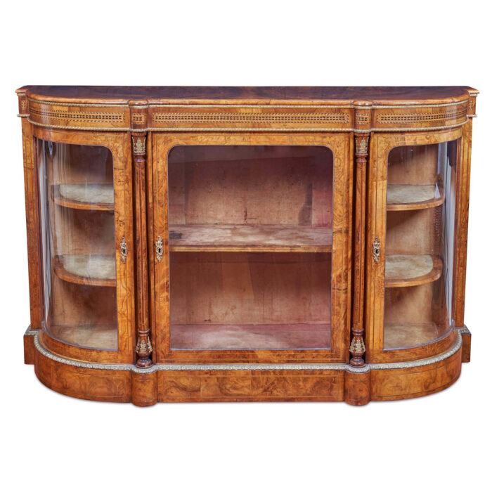 English-Display-Cabinet