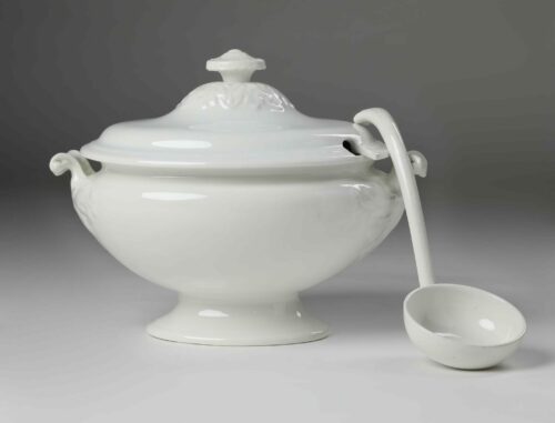 19th Century Flemish Tureen 22L139 b scaled