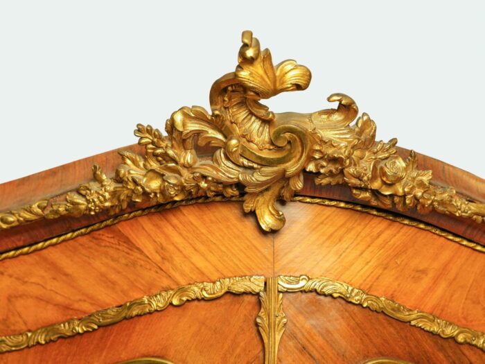 19th Century French Louis XV Vitrine - Image 4