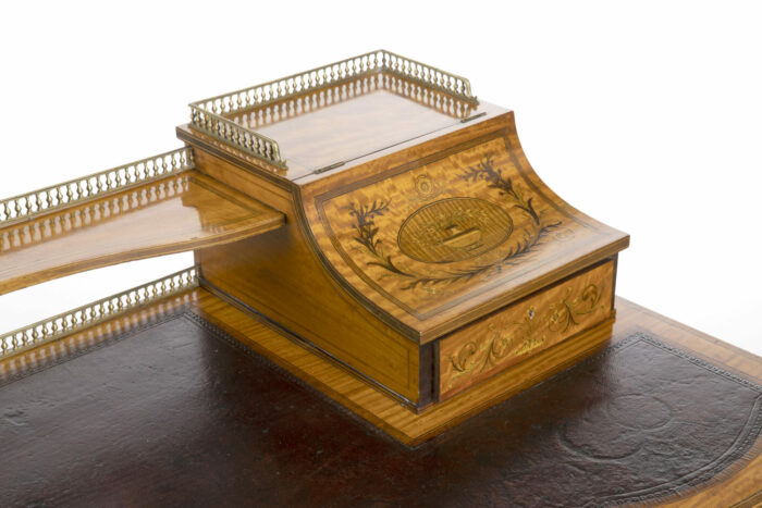English Sheraton Revival Carlton Desk - Image 6