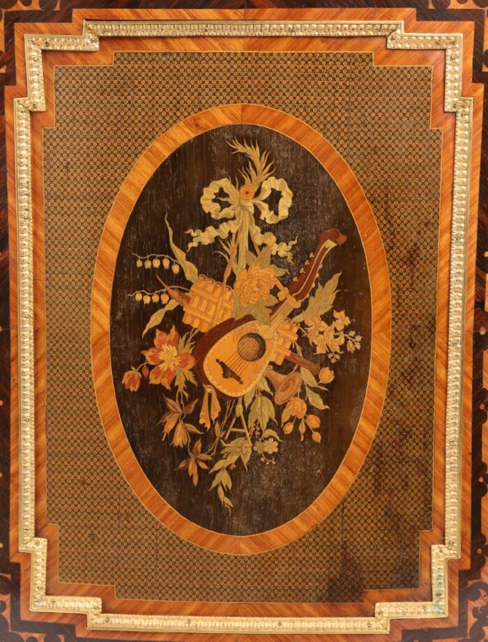 Exceptional French Marquetry Side Cabinet Louis XV - Image 7