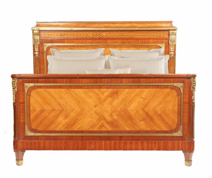 French Tulipwood Bed Queen Size