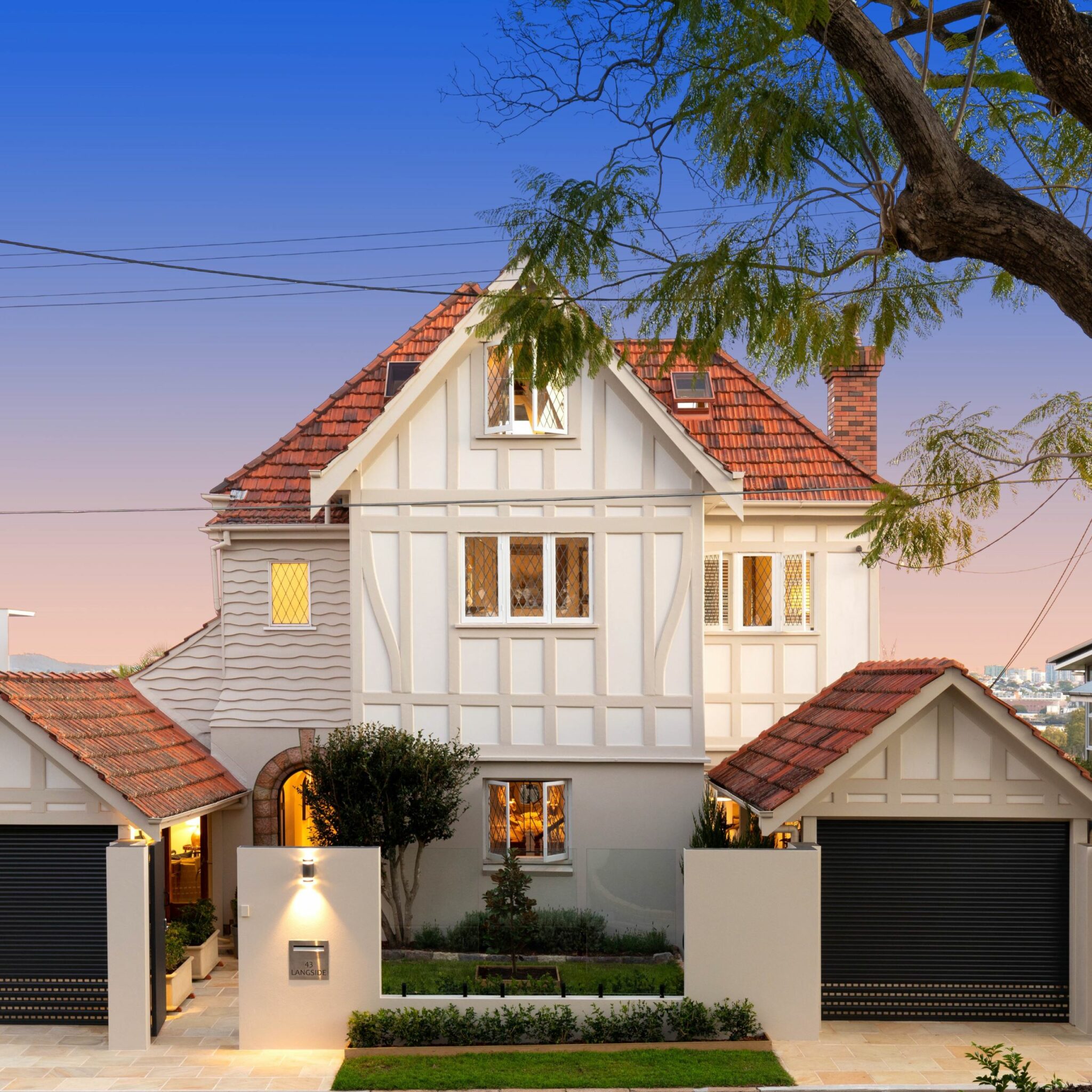 Interior-Gallery-Hamilton-House-1 Interior Gallery Hamilton House 1 scaled