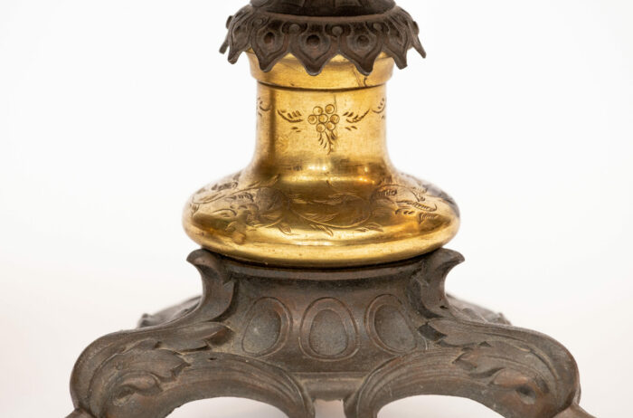 Pair French Urns - Image 4
