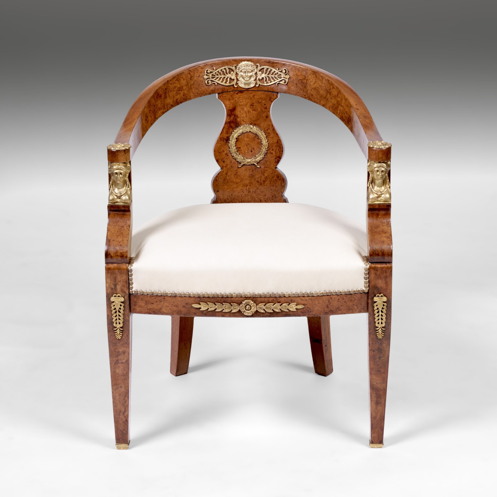 _33050631_2500_ – 1 antique-cabinet-restoration