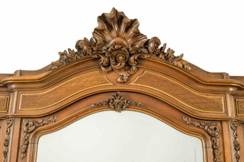 louis xv armoire 06g b scaled