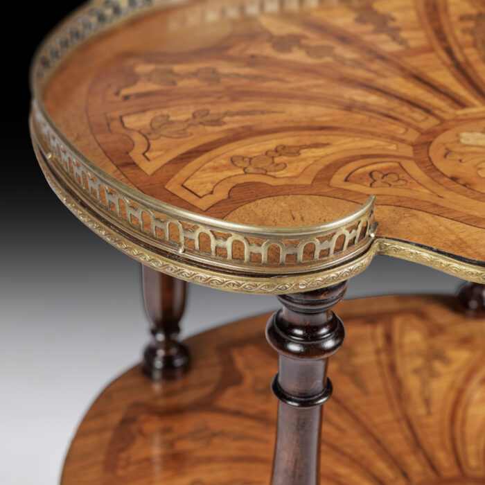 Early 20th Century Century Antique Etagere - Image 2