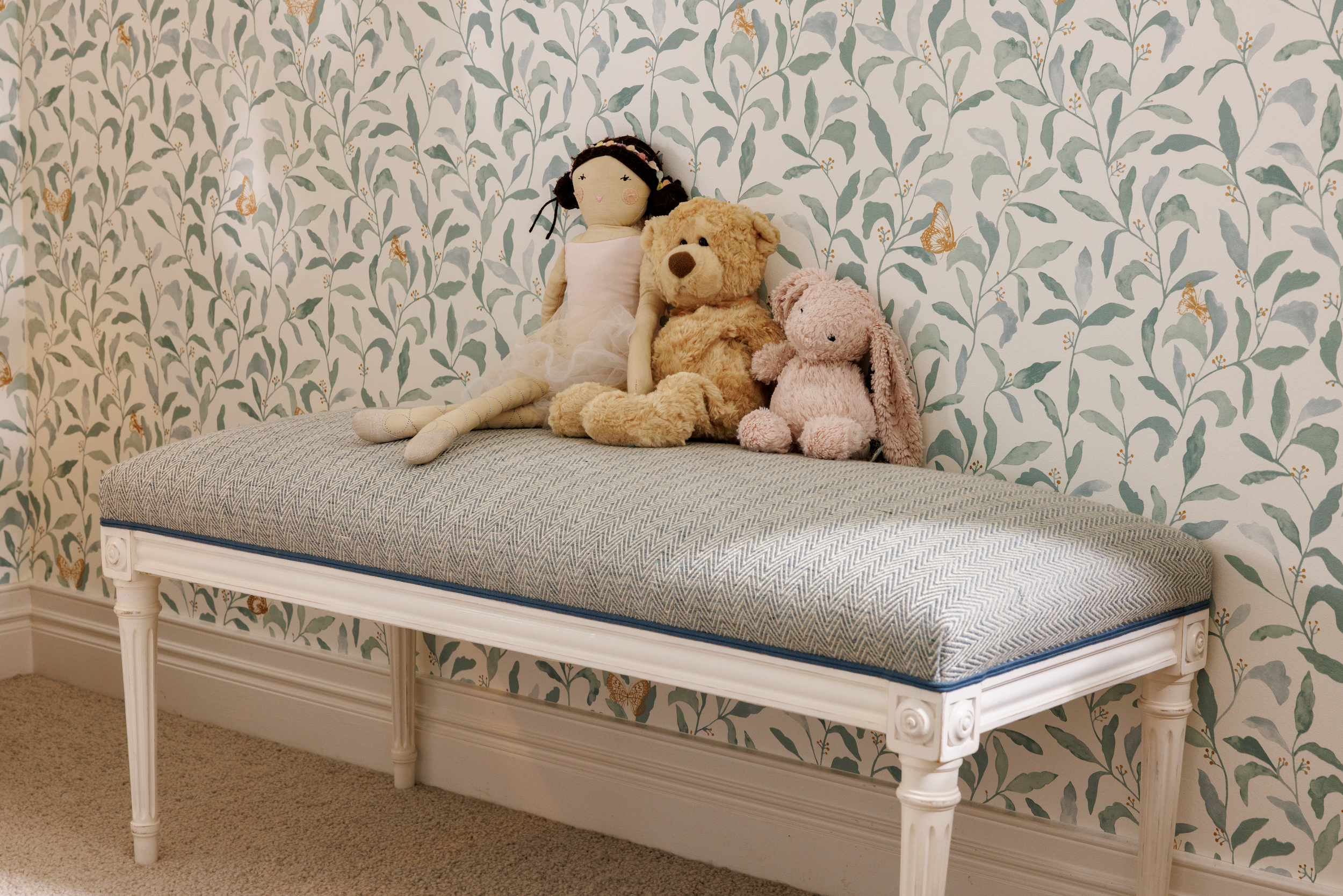 Styling-Childrens-Bedrooms-French-Antiques