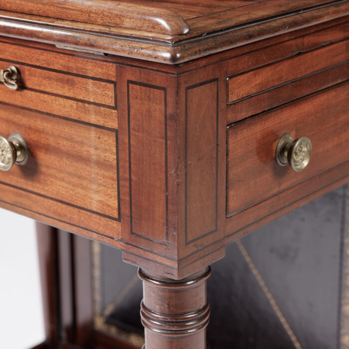 Small George III Writing Table with Firescreen - Image 12