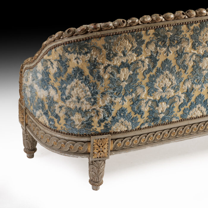 19th Century French Rose Carved Queen Bed - Image 7