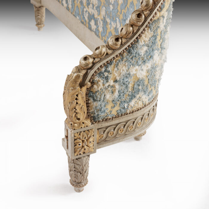 19th Century French Rose Carved Queen Bed - Image 2