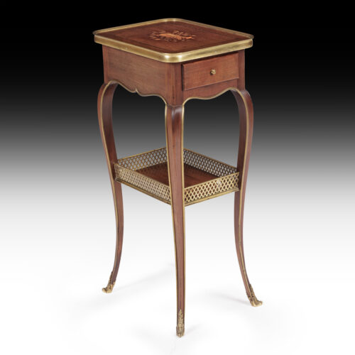 Side-Table-by-Dasson