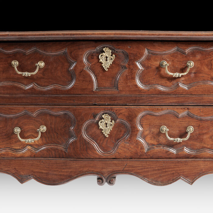 18th Century French Provincial Commode - Image 3