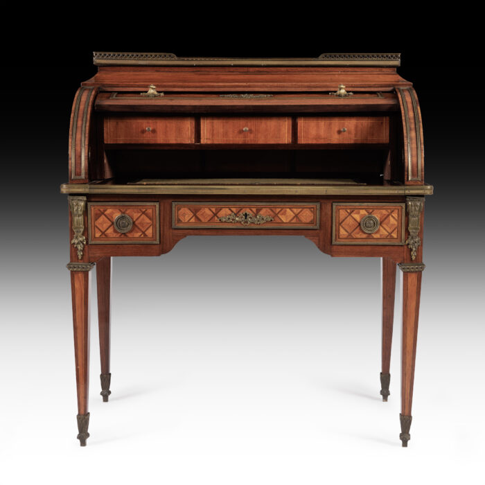 Antique Bureau à Cylindre - Image 10