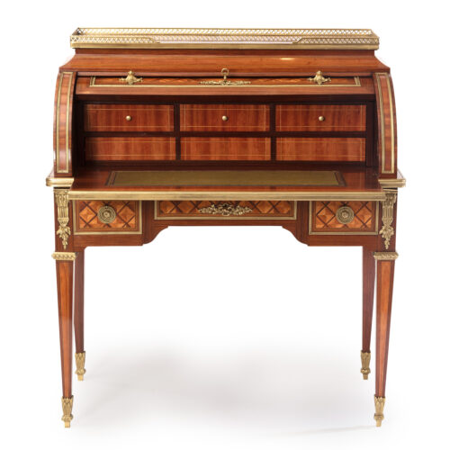 Antique Bureau a Cylindre