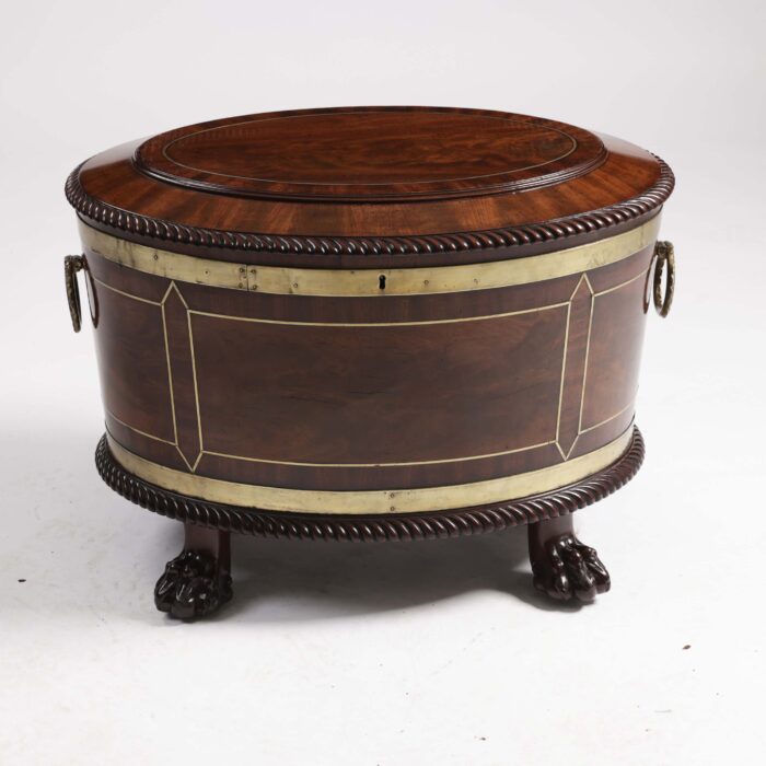 Antique Cellarette - Image 3