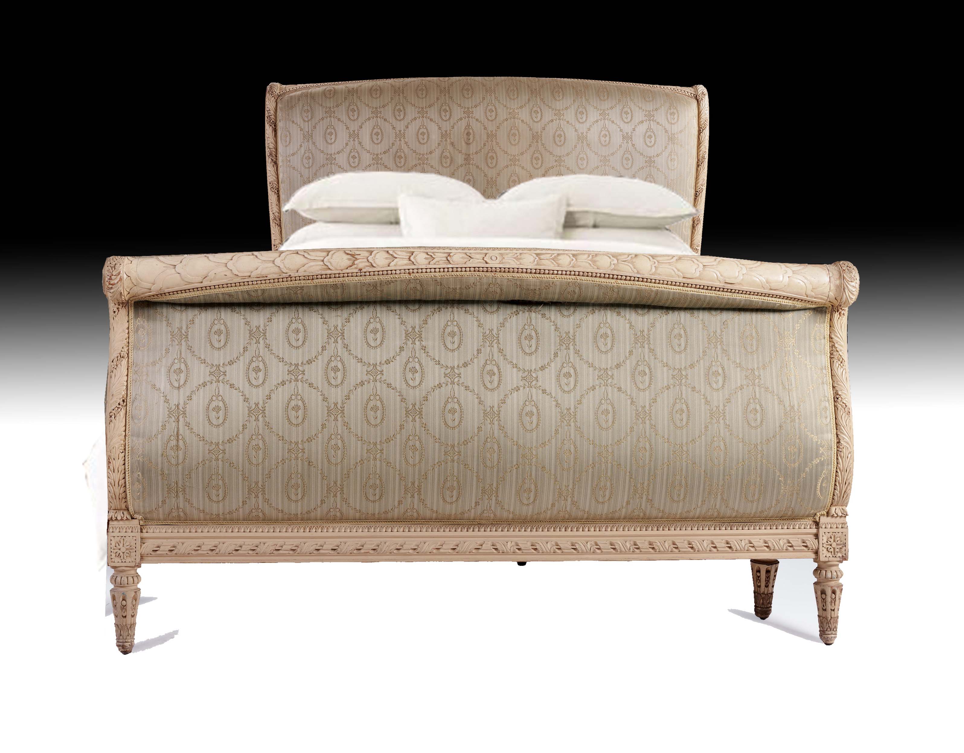 antique-sleigh-bed