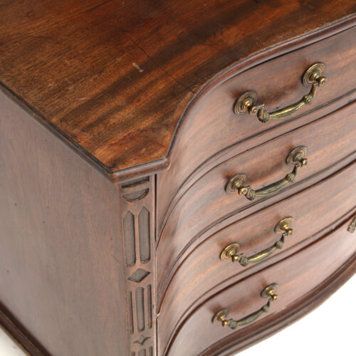 Georgian Bow Front Chest of Drawers 1