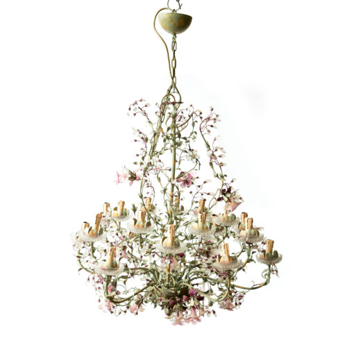 chinoiserie-chandelier-wallrocks